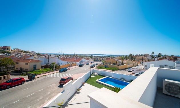 Herverkoop - Herenhuis -
Ciudad Quesada - Ciudad Quesada - Town