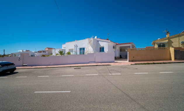 Herverkoop - Herenhuis -
Ciudad Quesada - Ciudad Quesada - Town