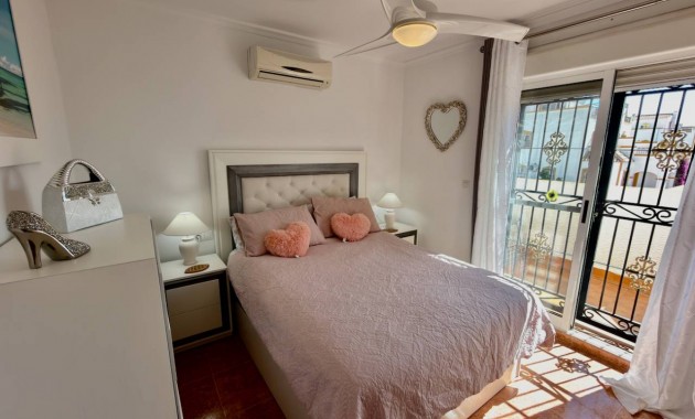 Sale - Detached Villa -
Vistabella