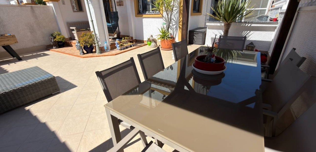Sale - Detached Villa -
Vistabella
