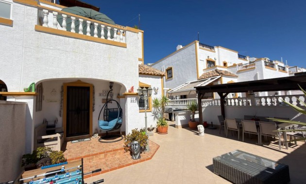 Sale - Detached Villa -
Vistabella