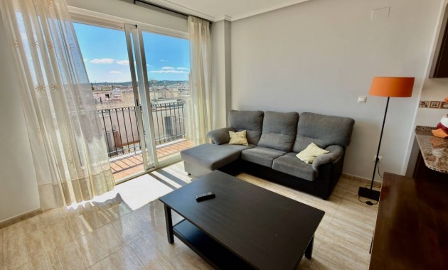 Herverkoop - Appartement / flat -
Almoradi - Almoradi - Town