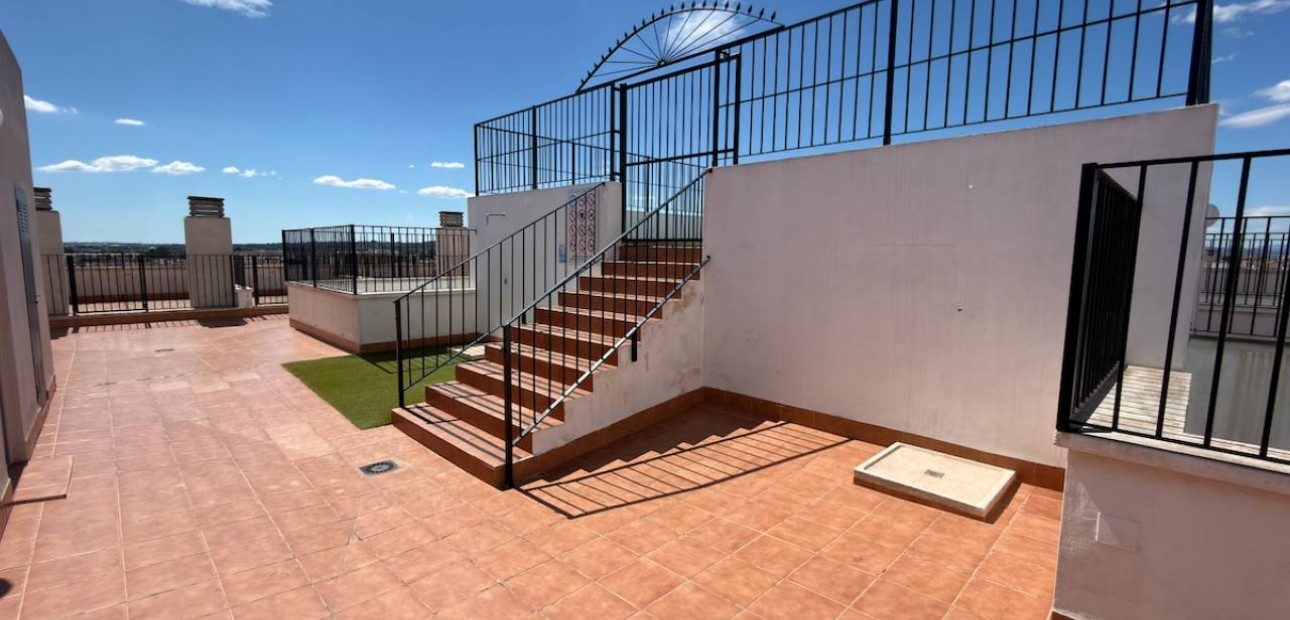 Herverkoop - Appartement / flat -
Almoradi - Almoradi - Town