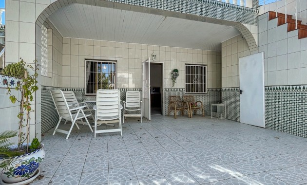 Herverkoop - Bungalow -
Torrevieja - Torreta Florida