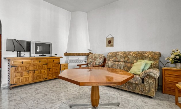 Herverkoop - Bungalow -
Torrevieja - Torreta Florida