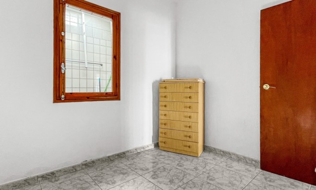 Herverkoop - Bungalow -
Torrevieja - Torreta Florida