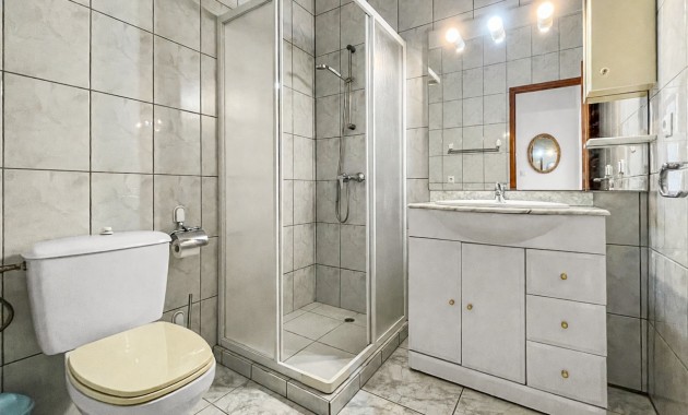 Herverkoop - Bungalow -
Torrevieja - Torreta Florida