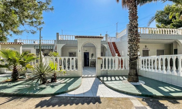 Herverkoop - Bungalow -
Torrevieja - Torreta Florida