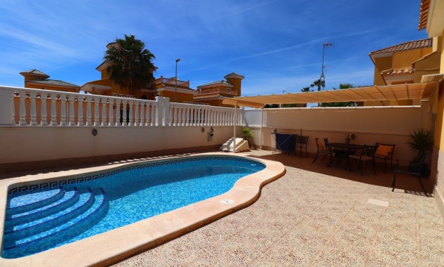 Herverkoop - Detached Villa -
Algorfa - Lo Crispin