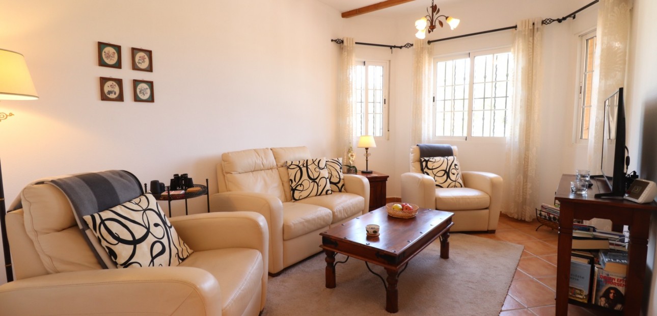 Herverkoop - Detached Villa -
Algorfa - Lo Crispin