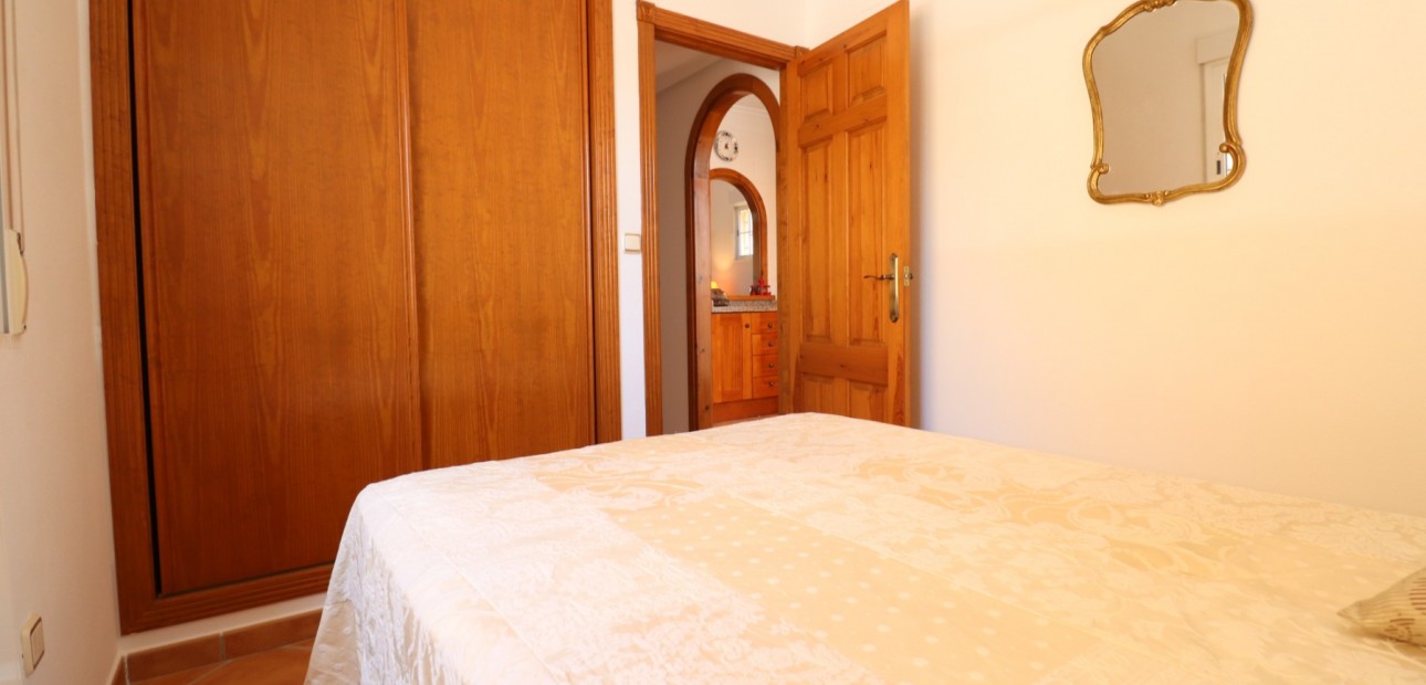 Herverkoop - Detached Villa -
Algorfa - Lo Crispin