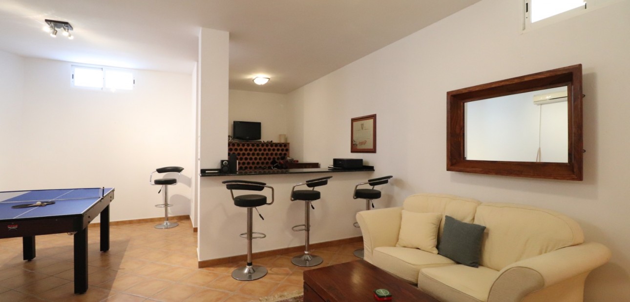 Herverkoop - Detached Villa -
Algorfa - Lo Crispin