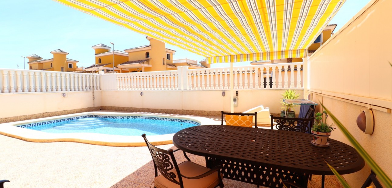 Herverkoop - Detached Villa -
Algorfa - Lo Crispin