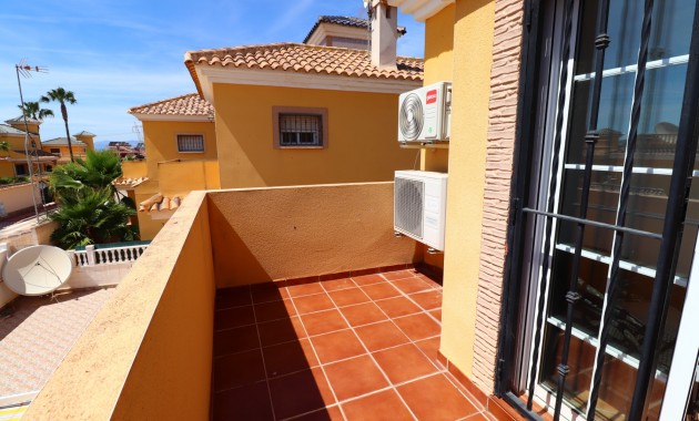 Herverkoop - Detached Villa -
Algorfa - Lo Crispin