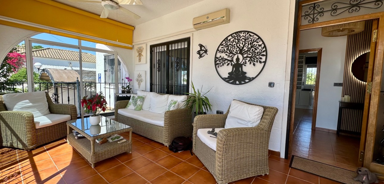 Herverkoop - Country Property -
Catral