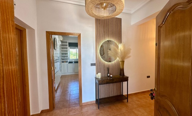 Herverkoop - Country Property -
Catral