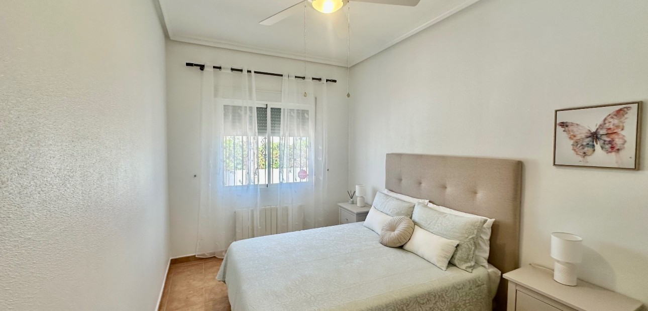 Herverkoop - Country Property -
Catral