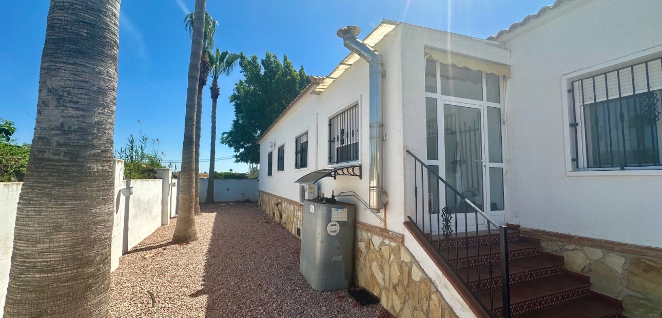 Herverkoop - Country Property -
Catral
