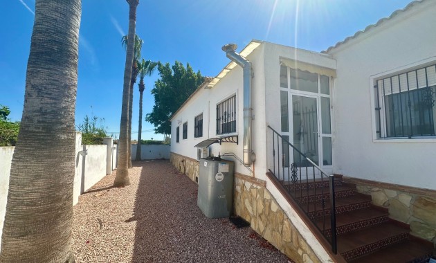 Herverkoop - Country Property -
Catral