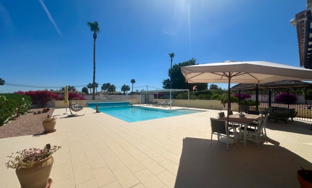 Herverkoop - Country Property -
Catral