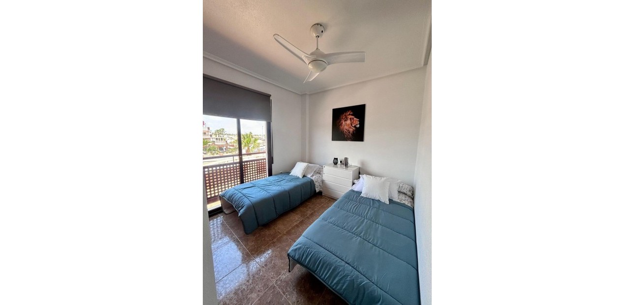 Herverkoop - Appartement / flat -
Orihuela Costa - Campoamor
