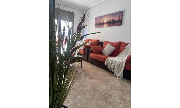 Herverkoop - Appartement / flat -
Orihuela Costa - Campoamor