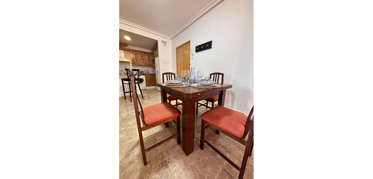 Herverkoop - Appartement / flat -
Orihuela Costa - Campoamor