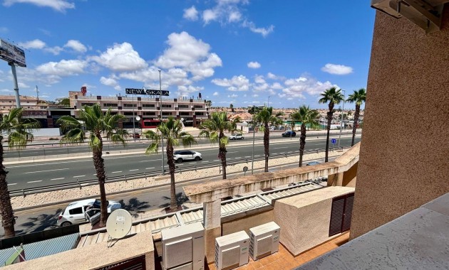 Herverkoop - Appartement / flat -
Orihuela Costa - Campoamor