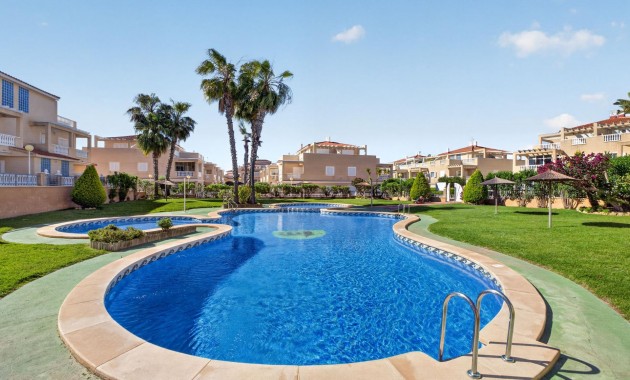 Herverkoop - Bungalow -
Orihuela Costa - Punta Prima