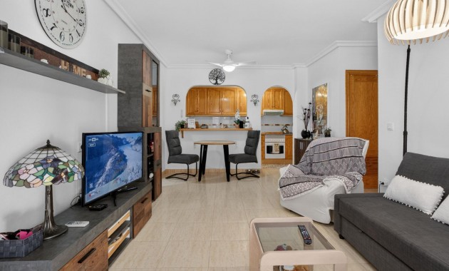 Herverkoop - Bungalow -
Orihuela Costa - Punta Prima