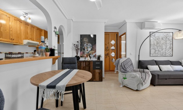 Herverkoop - Bungalow -
Orihuela Costa - Punta Prima