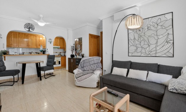 Herverkoop - Bungalow -
Orihuela Costa - Punta Prima
