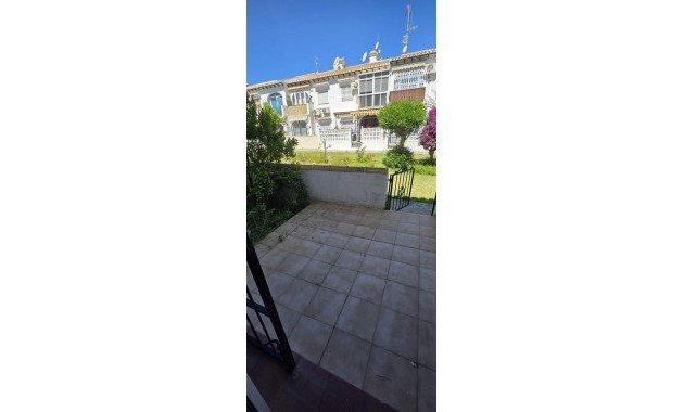 Herverkoop - Bungalow -
Torrevieja - Los balcones