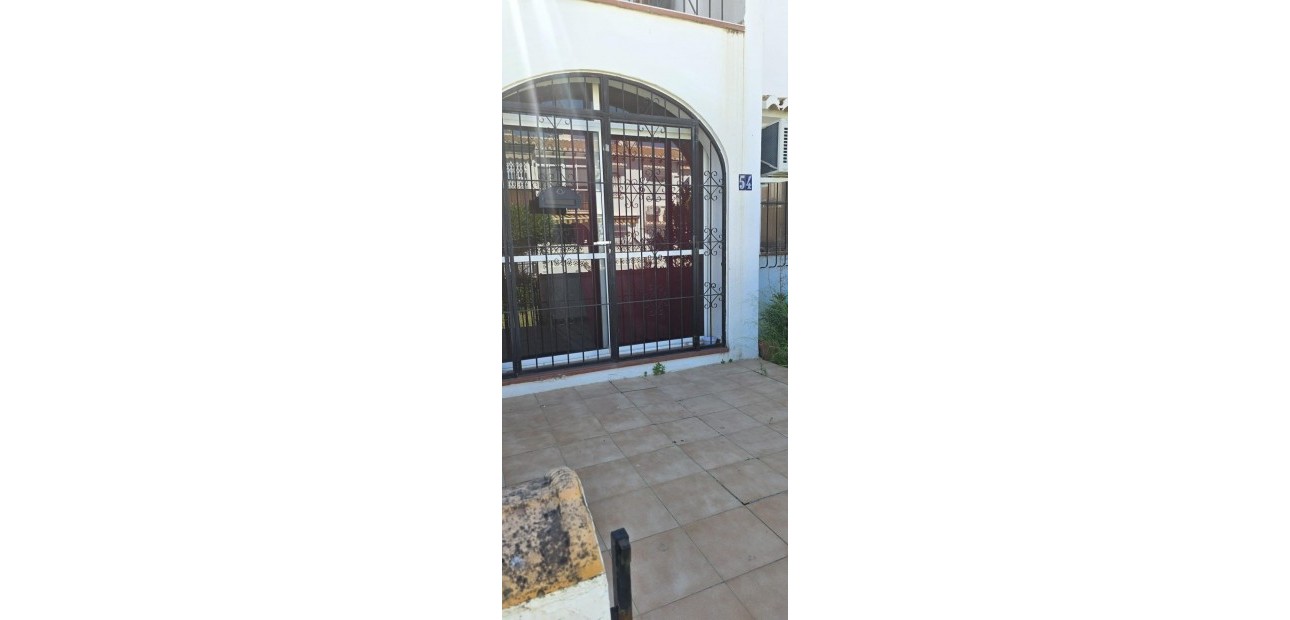 Herverkoop - Bungalow -
Torrevieja - Los balcones