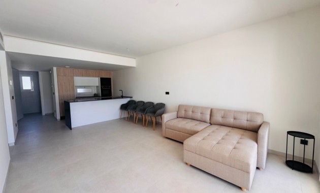 Venta - Apartamento / piso -
Guardamar del Segura - El Raso