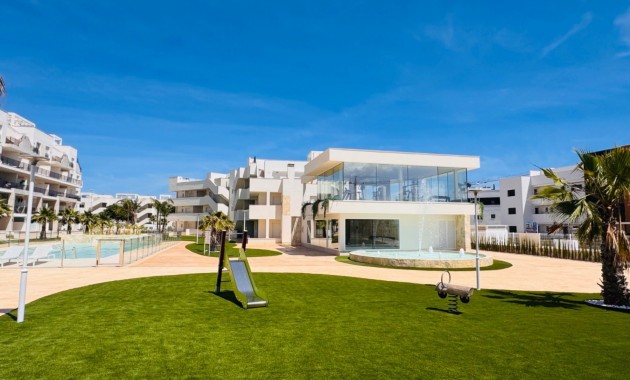 Venta - Apartamento / piso -
Guardamar del Segura - El Raso