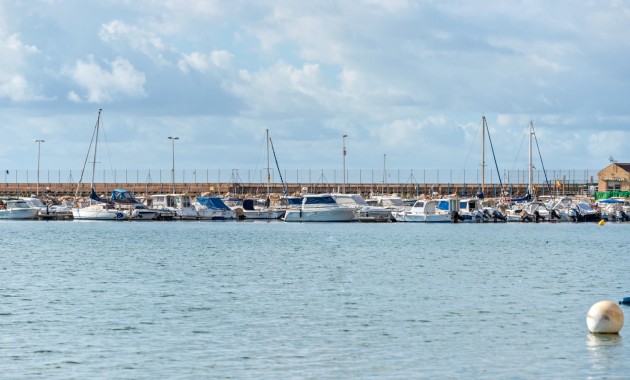 Herverkoop - Appartement / flat -
Torrevieja - Playa del Acequión