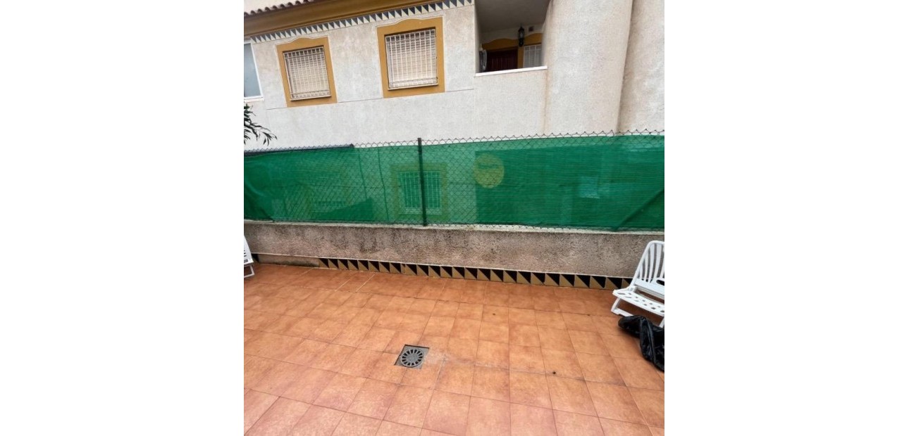 Herverkoop - Terraced house -
Guardamar del Segura - El Edén - Los Estaños