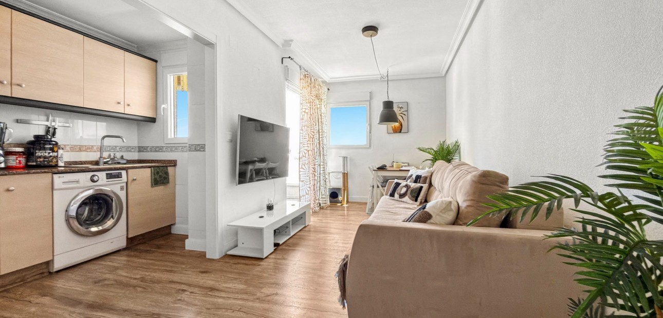 Herverkoop - Appartement / flat -
Torrevieja - Torrevieja - Centre