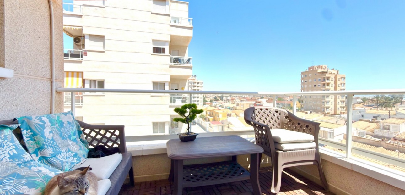 Herverkoop - Appartement / flat -
Torrevieja - Torrevieja - Centre