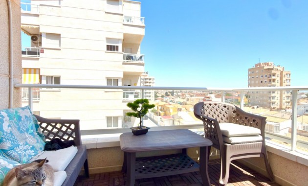 Herverkoop - Appartement / flat -
Torrevieja - Torrevieja - Centre