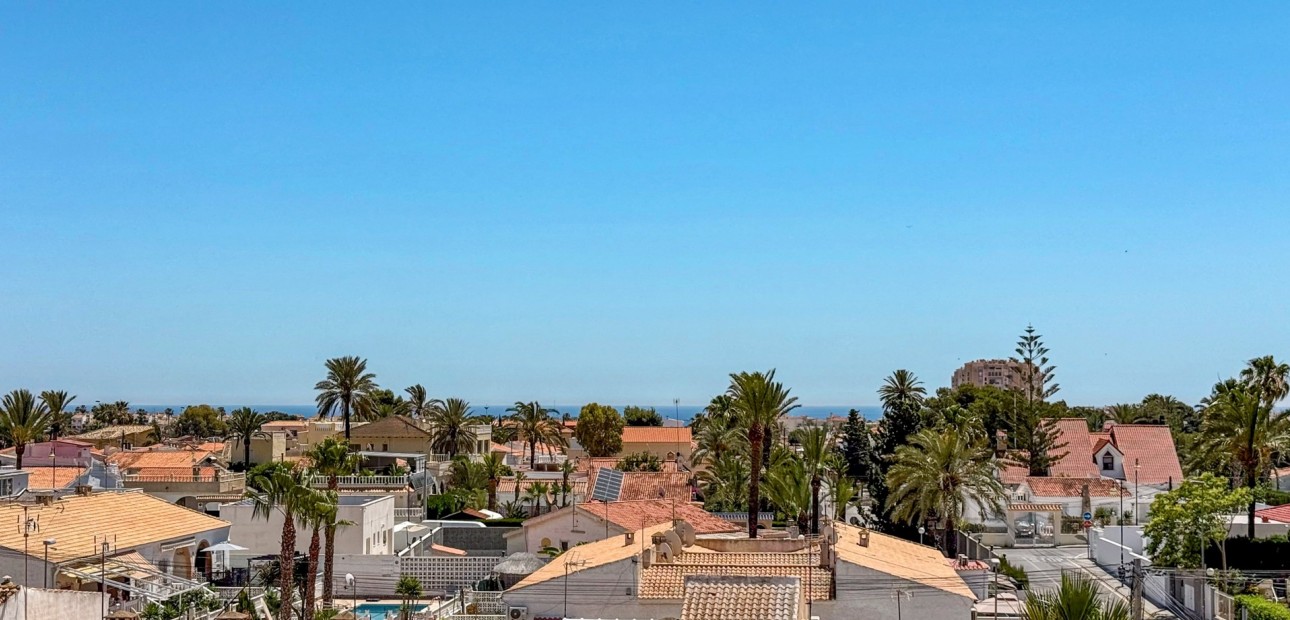 Herverkoop - Appartement / flat -
Torrevieja - Torrevieja - Centre