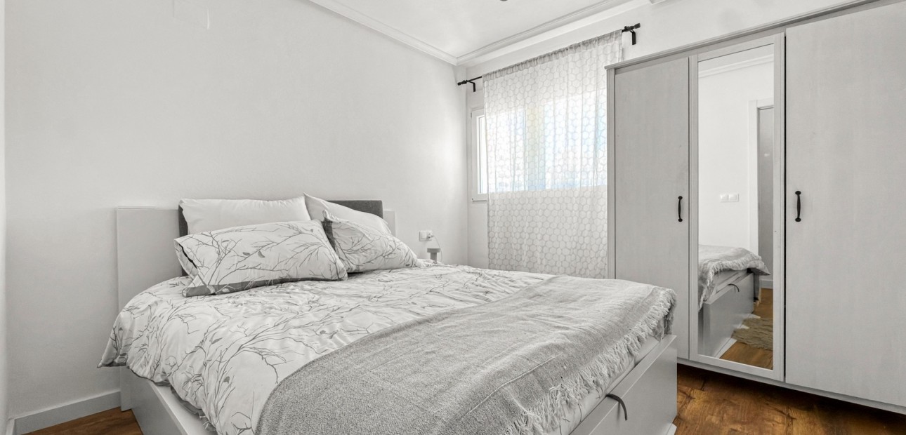 Herverkoop - Appartement / flat -
Torrevieja - Torrevieja - Centre