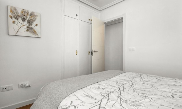 Herverkoop - Appartement / flat -
Torrevieja - Torrevieja - Centre
