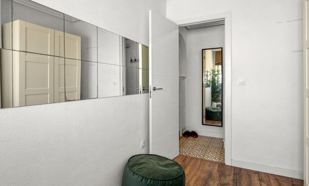 Herverkoop - Appartement / flat -
Torrevieja - Torrevieja - Centre