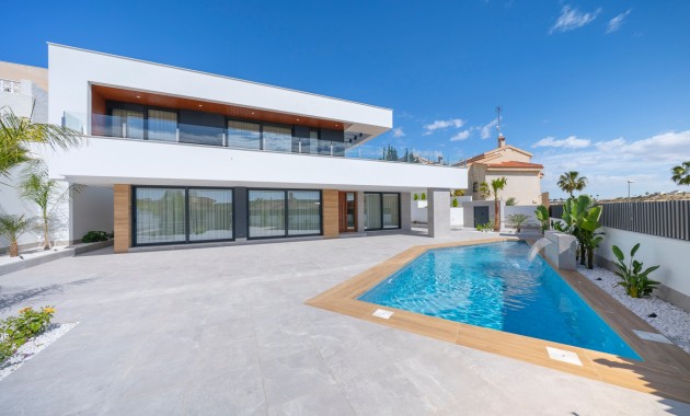 Herverkoop - Detached Villa -
Ciudad Quesada - La Marquesa Golf