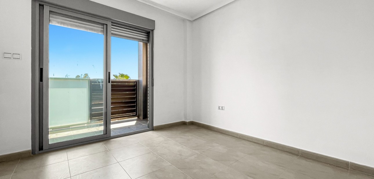Herverkoop - Appartement / flat -
Torrevieja - Playa Acequion
