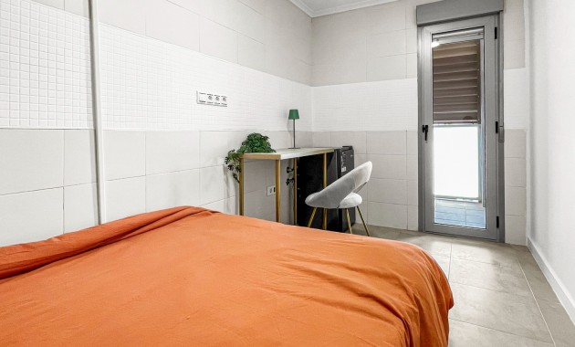 Herverkoop - Appartement / flat -
Torrevieja - Playa Acequion