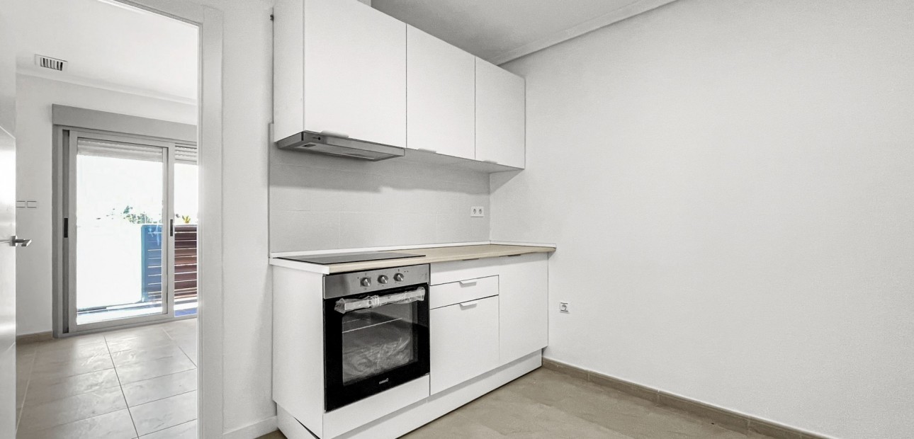 Herverkoop - Appartement / flat -
Torrevieja - Playa Acequion