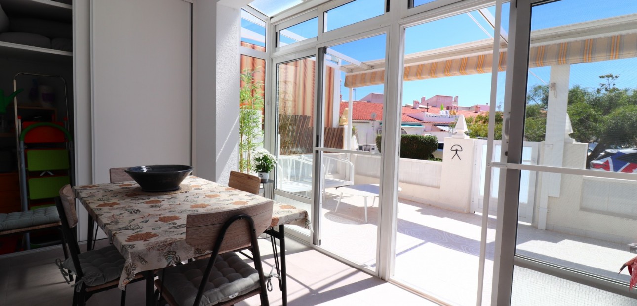 Venta - Bungalow -
Torrevieja - El Chaparral